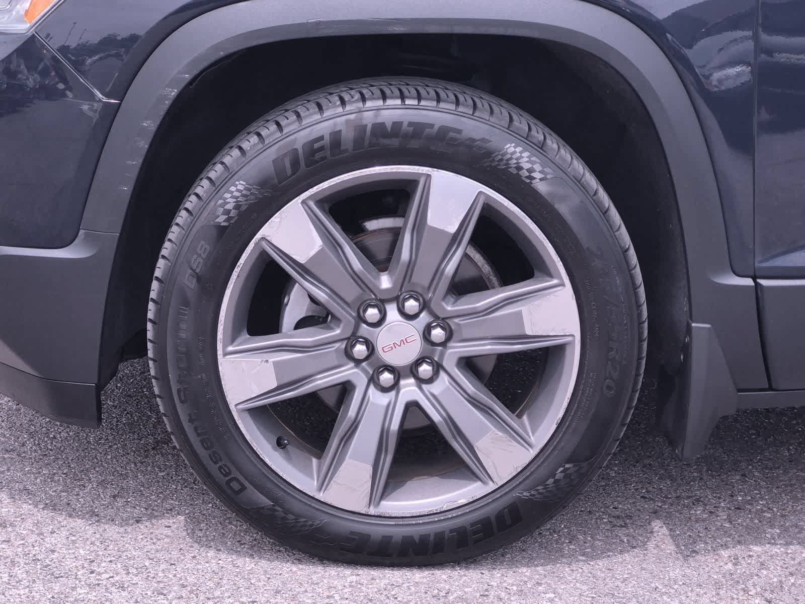 Used 2017 GMC Acadia SLT AWD/4WD image 14