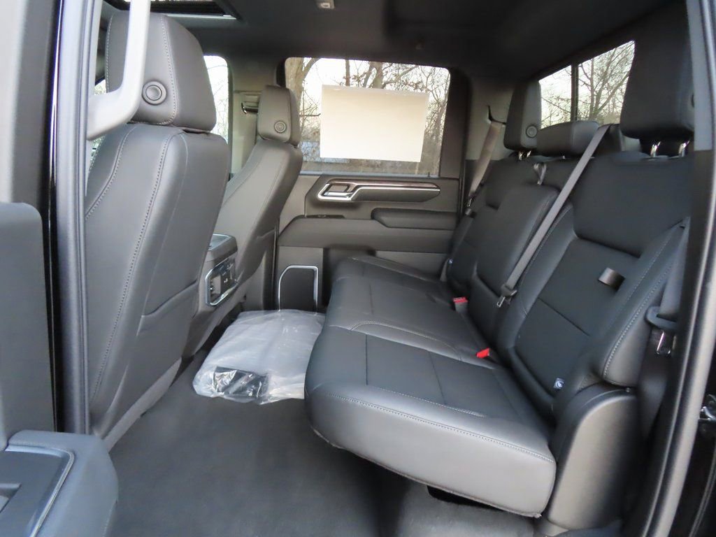 New 2025 Chevrolet Silverado 2500 LTZ w/ Trail Boss Package image 31