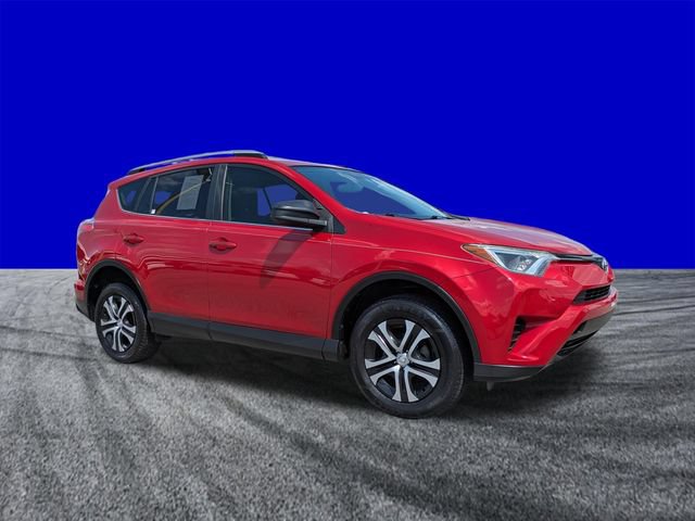 Used 2016 Toyota RAV4 LE FWD image 2