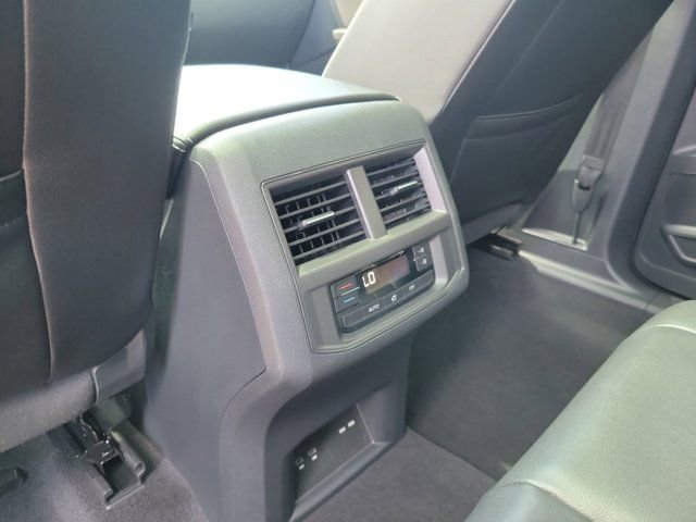 Used 2022 Volkswagen Atlas SE image 13