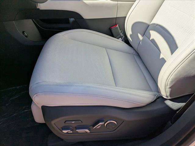 New 2026 Hyundai Santa Fe Calligraphy image 4