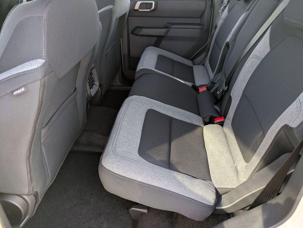 New 2025 Ford Bronco 4-Door image 41