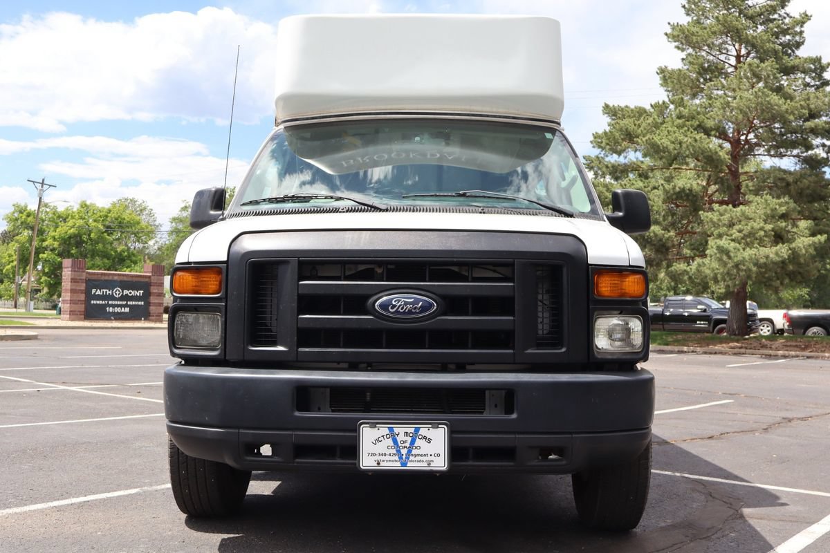 Used 2012 Ford E-350 and Econoline 350 Extended Super Duty w/ PWR Group RWD image 13