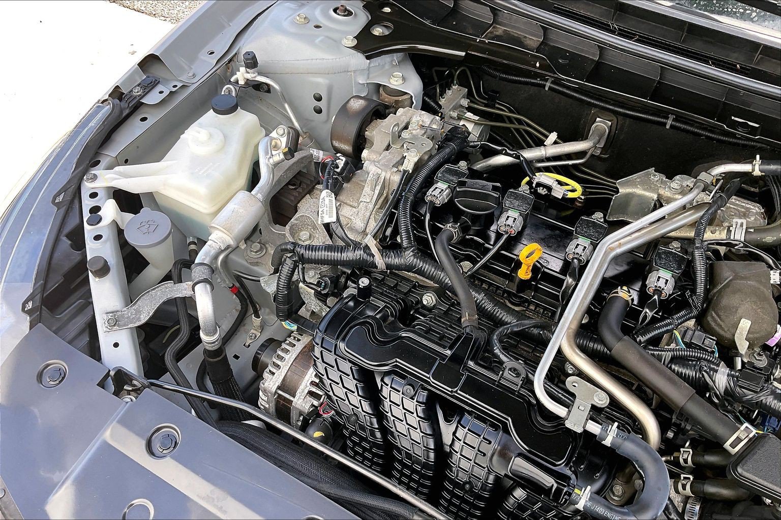 Used 2023 Nissan Altima 2.5 SR FWD image 34