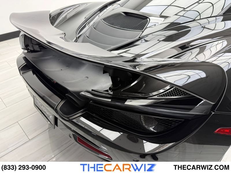 Used 2018 McLaren 720S Performance image 25