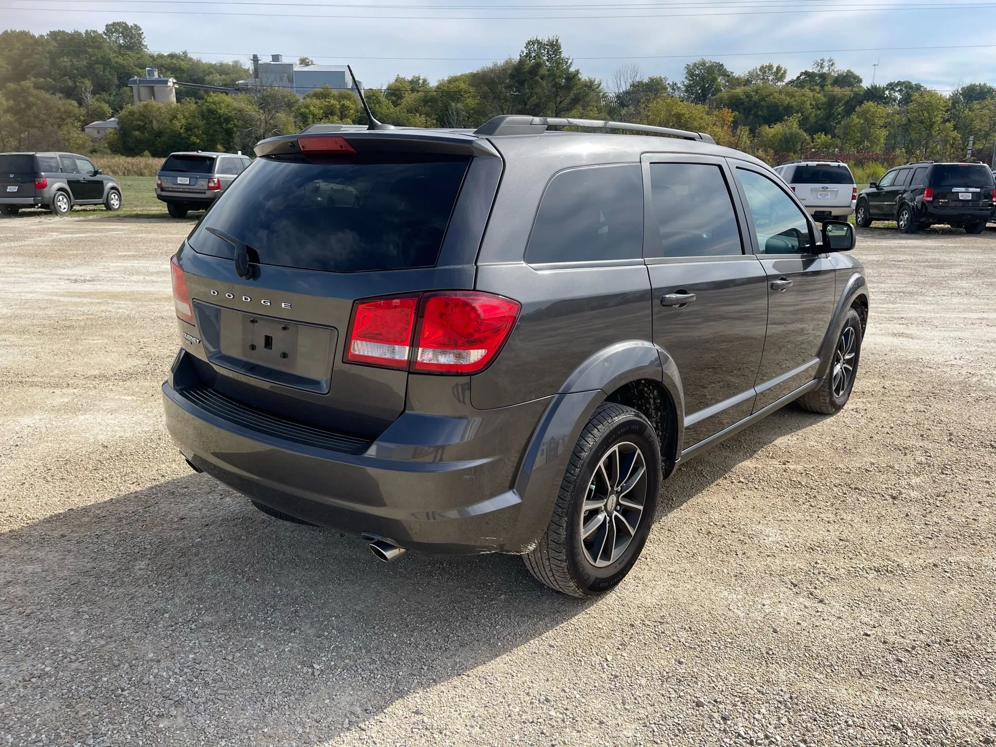 Used 2017 Dodge Journey SE w/ Popular Equipment Group image 4