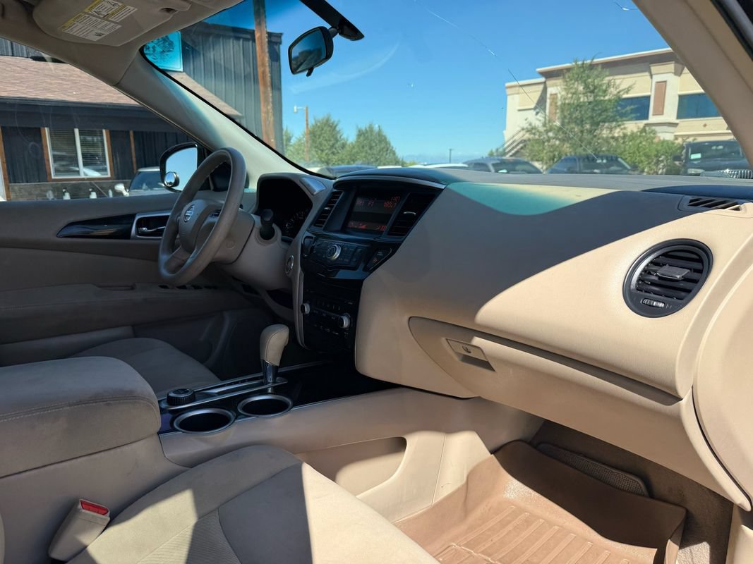 Used 2013 Nissan Pathfinder S AWD/4WD image 27