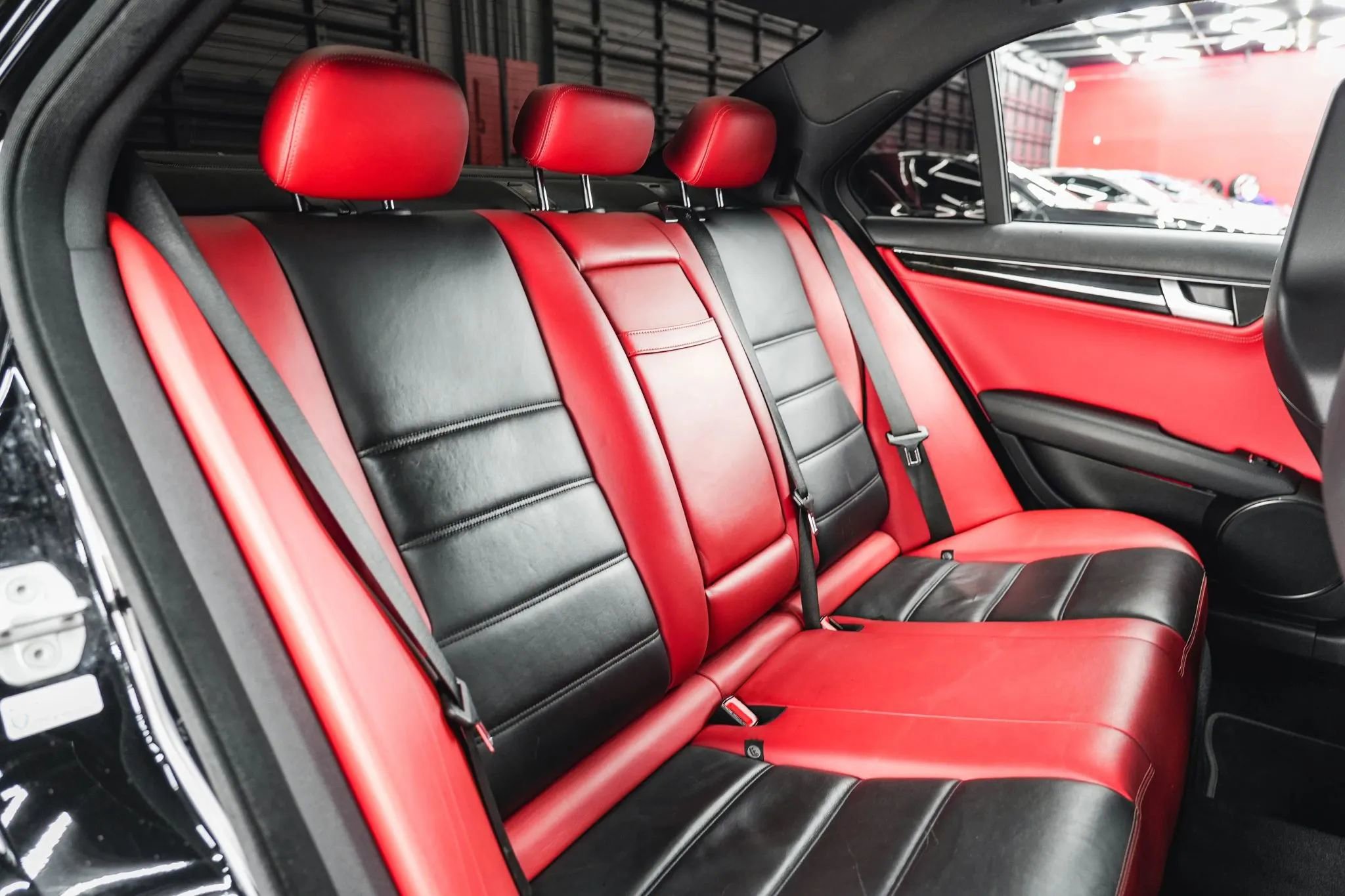 Used 2013 Mercedes-Benz C 63 AMG Sedan image 29