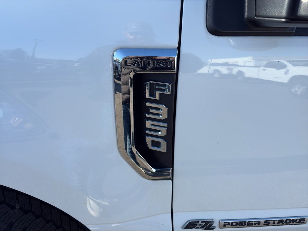 Used 2021 Ford F350 Lariat w/ Lariat Ultimate Package AWD/4WD image 9
