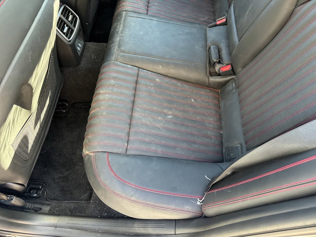 Used 2025 Genesis G70 2.5T w/ Sport Prestige Package image 14