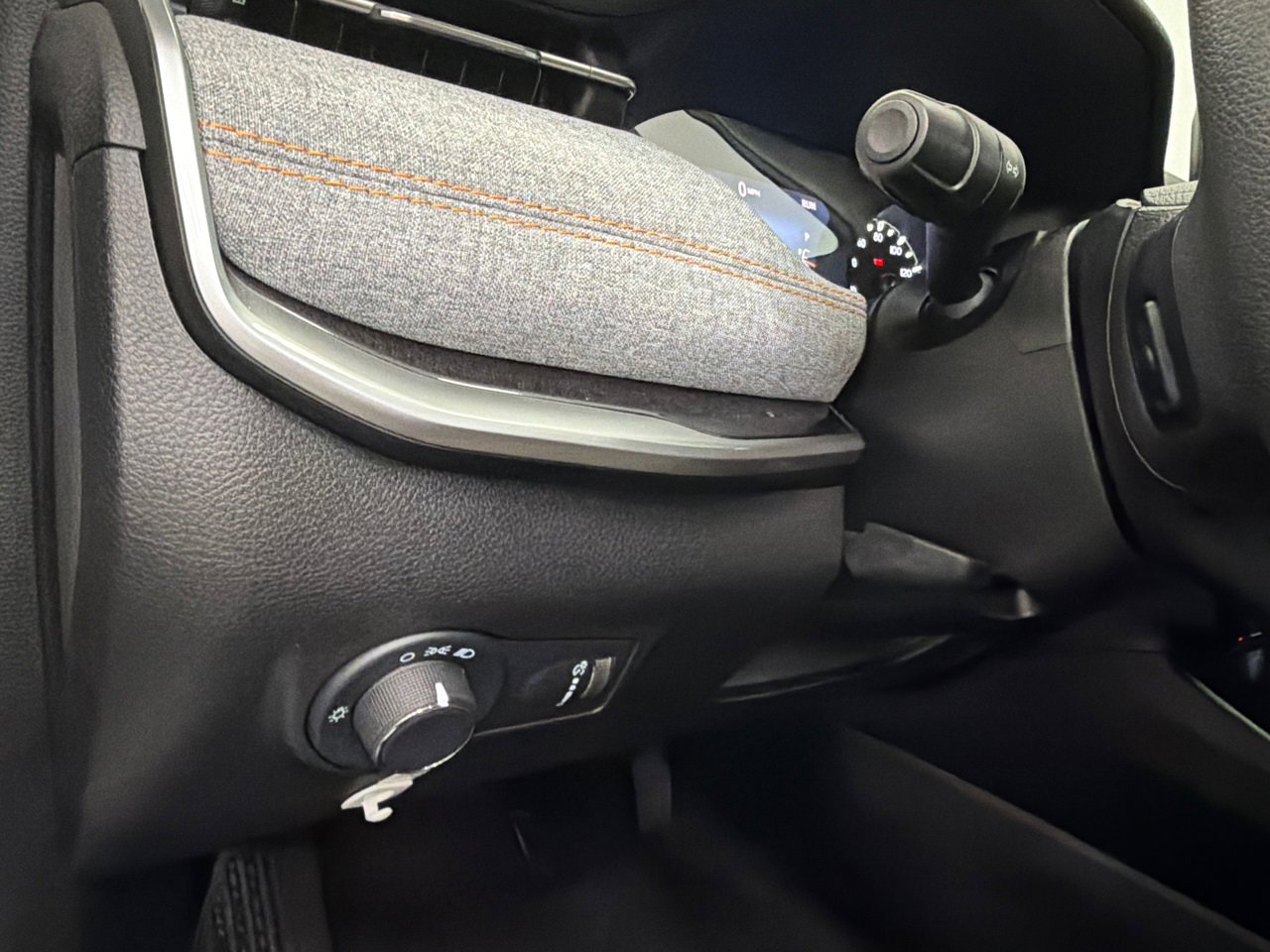 Used 2022 Jeep Compass Sport image 32