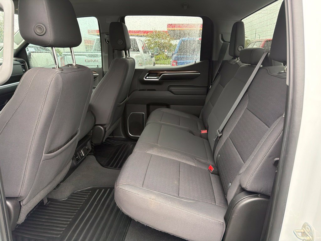 Used 2022 Chevrolet Silverado 1500 LT w/ LPO, Dark Essentials Package AWD/4WD image 15