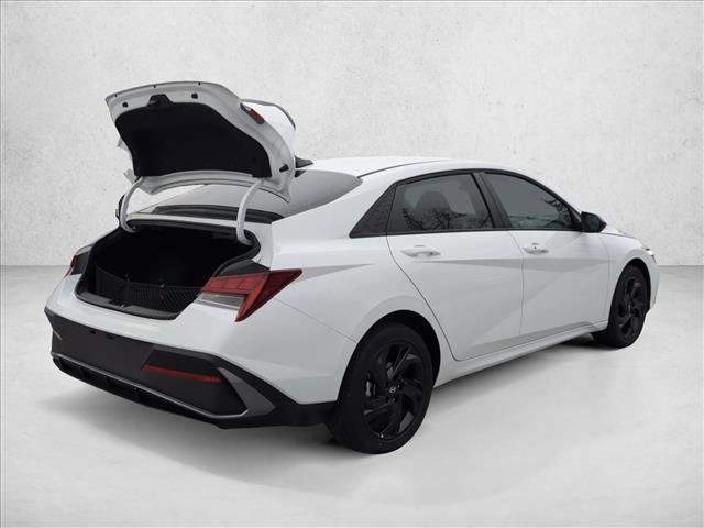 New 2026 Hyundai Elantra Sport image 2