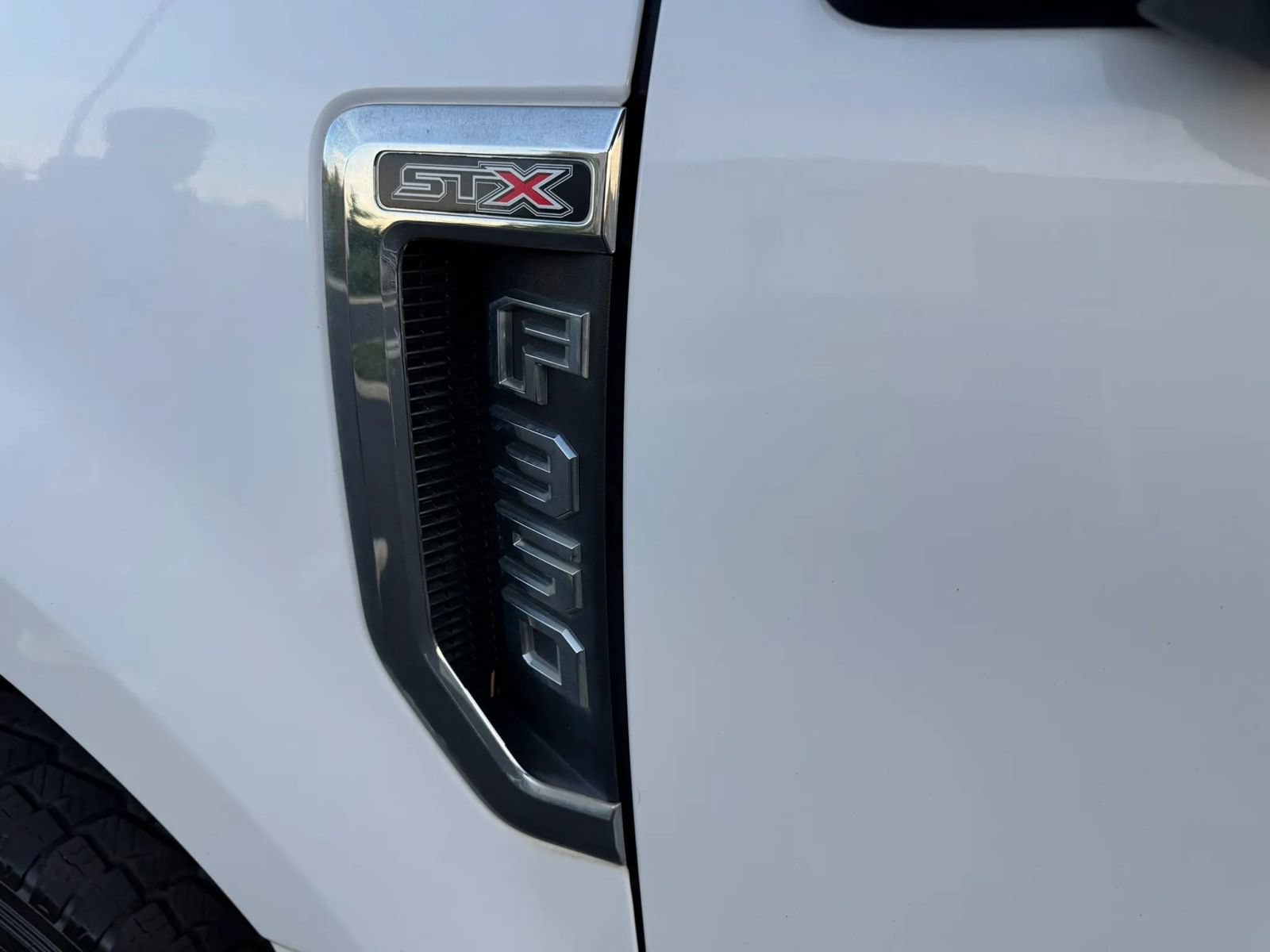 Used 2019 Ford F350 XL w/ STX Appearance Package AWD/4WD image 11