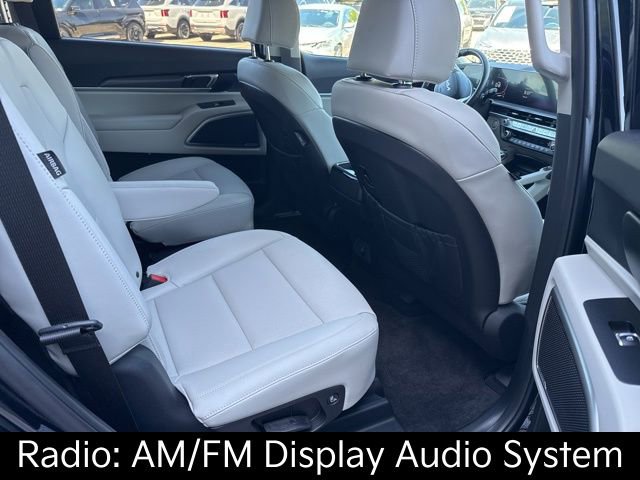 Certified 2024 Kia Telluride S w/ S Sunroof Package image 7