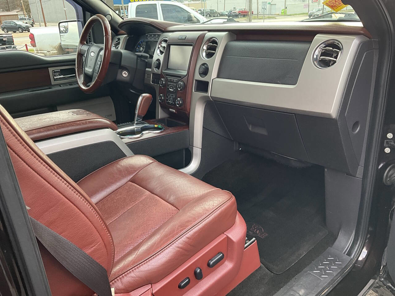 Used 2014 Ford F150 King Ranch w/ King Ranch Luxury Package image 36