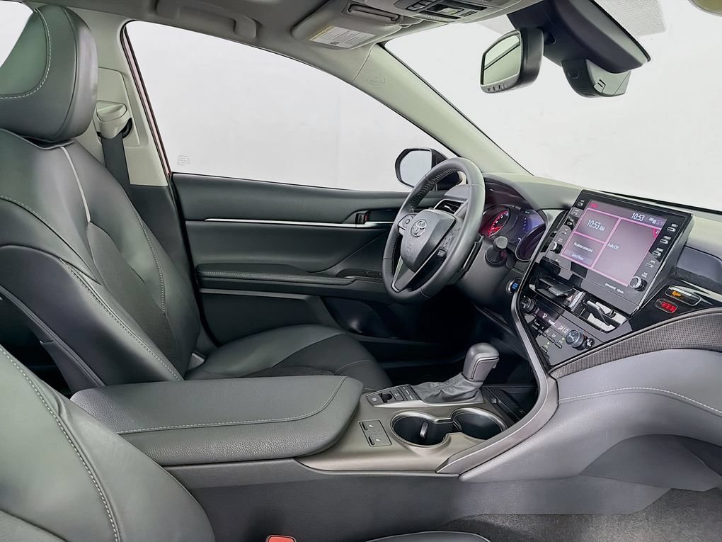 Used 2023 Toyota Camry XSE FWD image 40