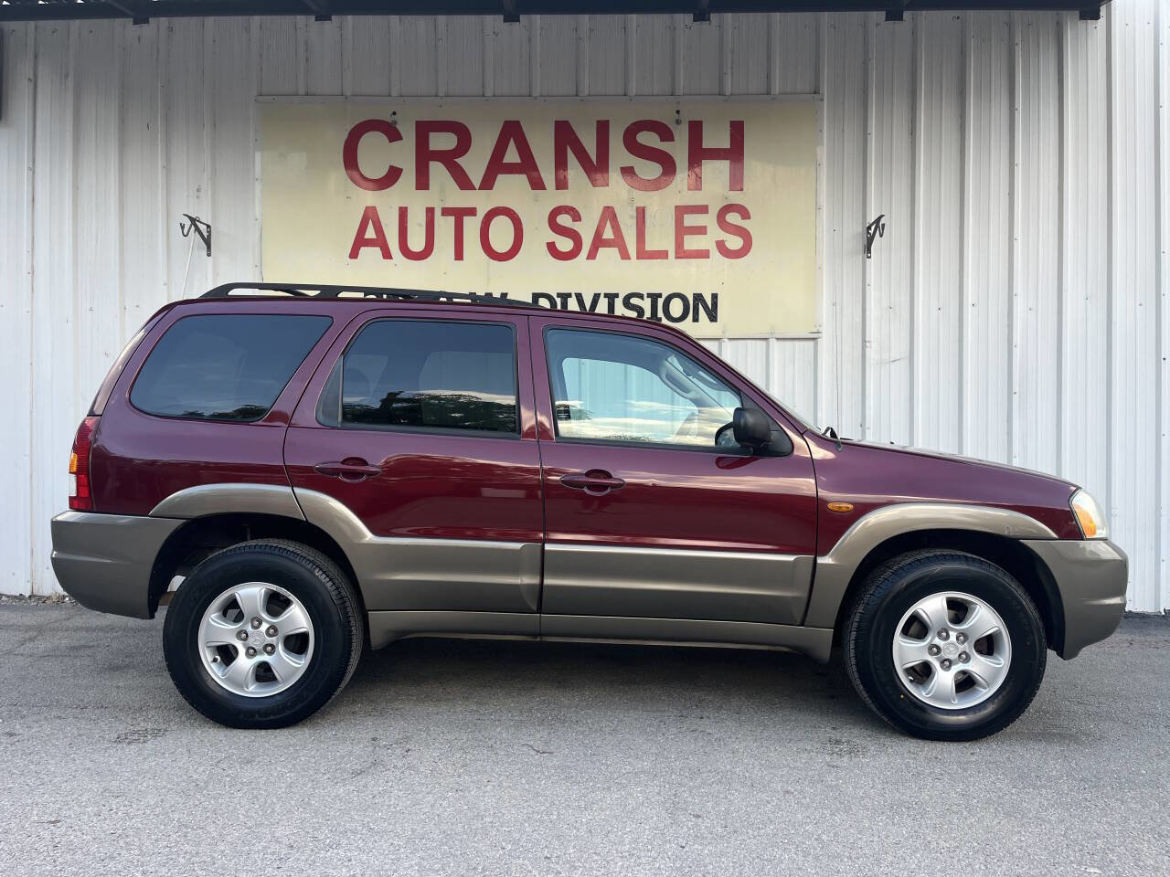 Used 2004 MAZDA Tribute ES w/ Tow Pkg image 2