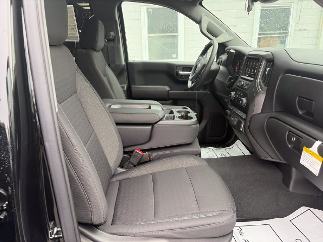 New 2026 Chevrolet Silverado 1500 Custom w/ Turbomax Blackout Package AWD/4WD image 30
