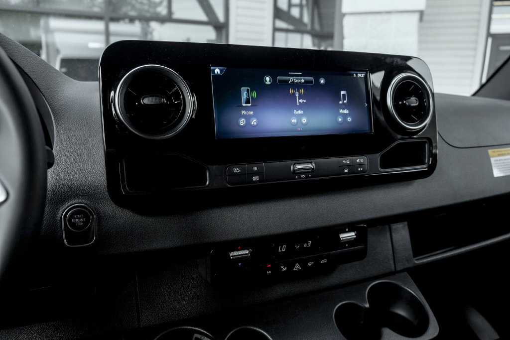 New 2026 Mercedes-Benz Sprinter 4500 image 18