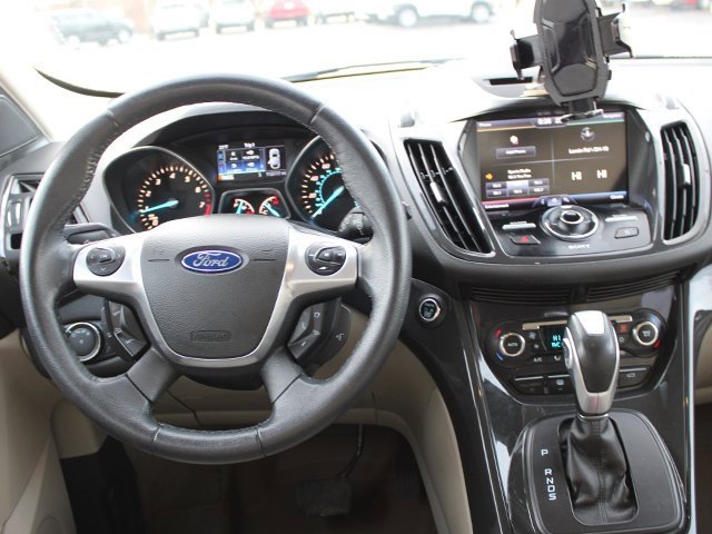 Used 2014 Ford Escape Titanium image 10