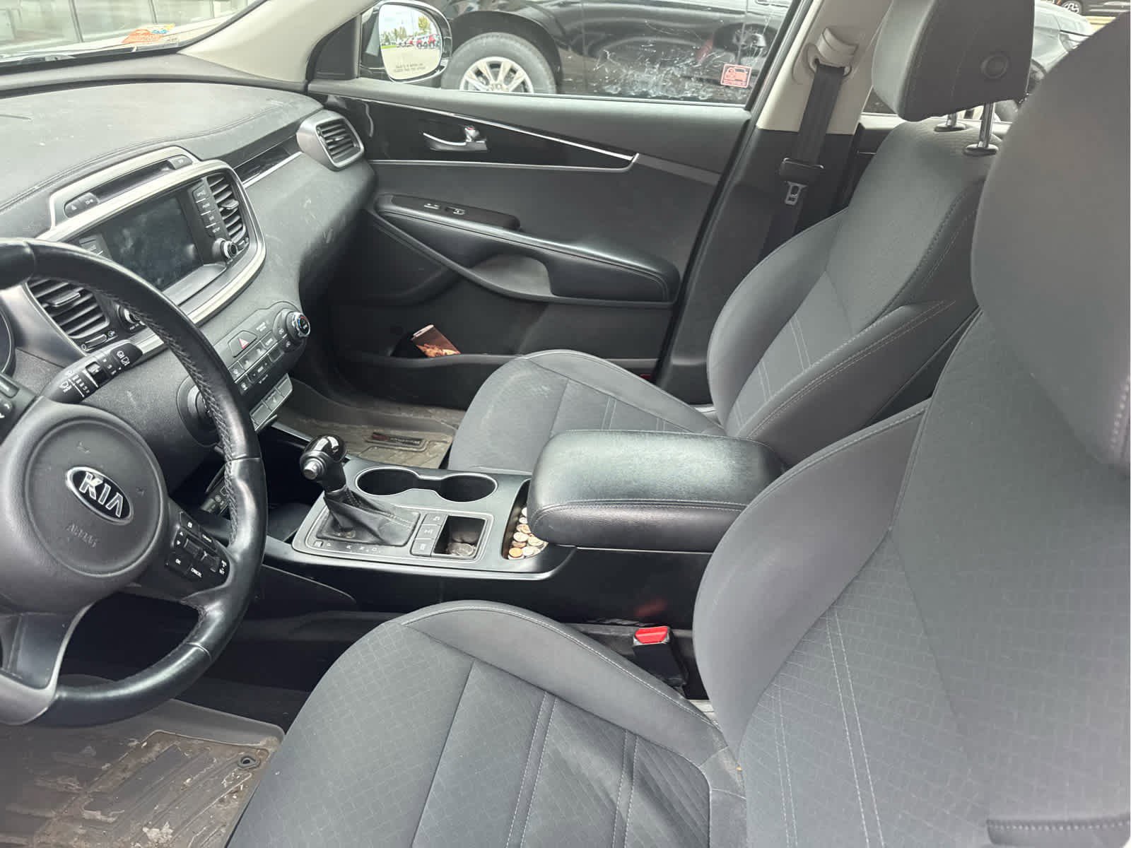 Used 2017 Kia Sorento AWD w/ LX Convenience Package image 7