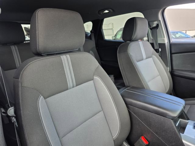Used 2025 Chevrolet Blazer LT AWD/4WD image 11
