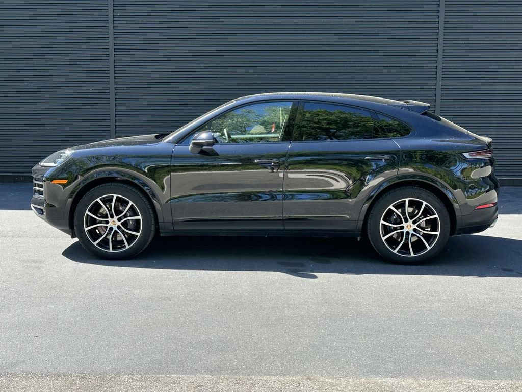 Certified 2026 Porsche Cayenne Coupe AWD/4WD image 2