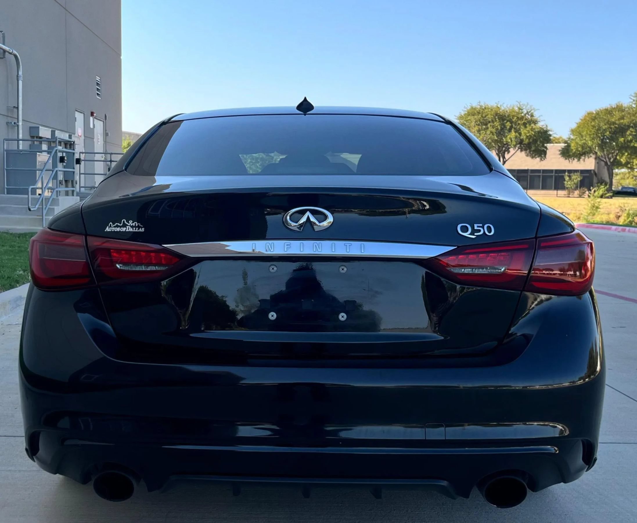 Used 2019 INFINITI Q50 Luxe w/ Essential Package (3.0T Luxe) RWD image 10