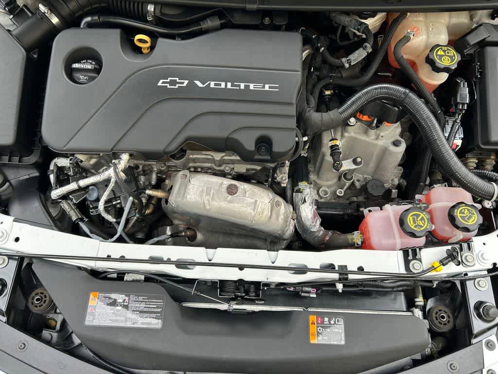 Used 2017 Chevrolet Volt Premier w/ Driver Confidence II Package FWD image 9