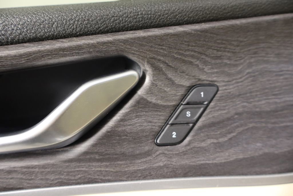 Used 2023 Jeep Grand Cherokee Limited w/ Trailer Tow Prep Group (B) image 22