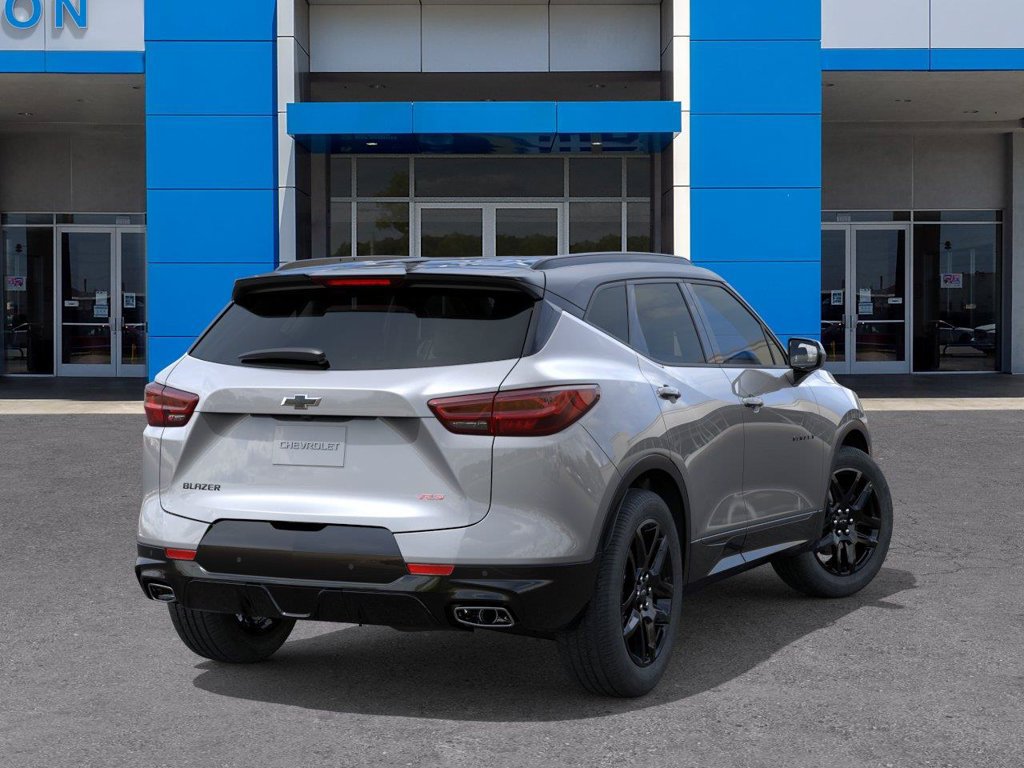 New 2026 Chevrolet Blazer RS FWD image 4