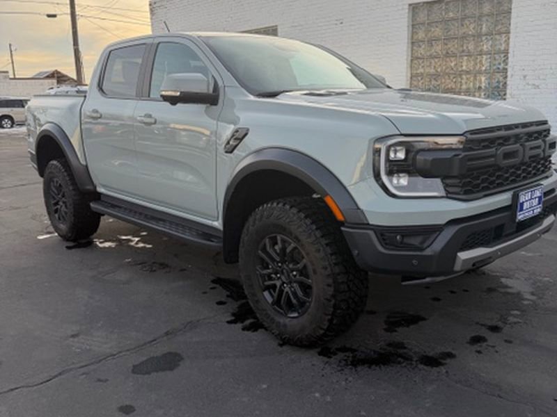 Used 2024 Ford Ranger Raptor image 2