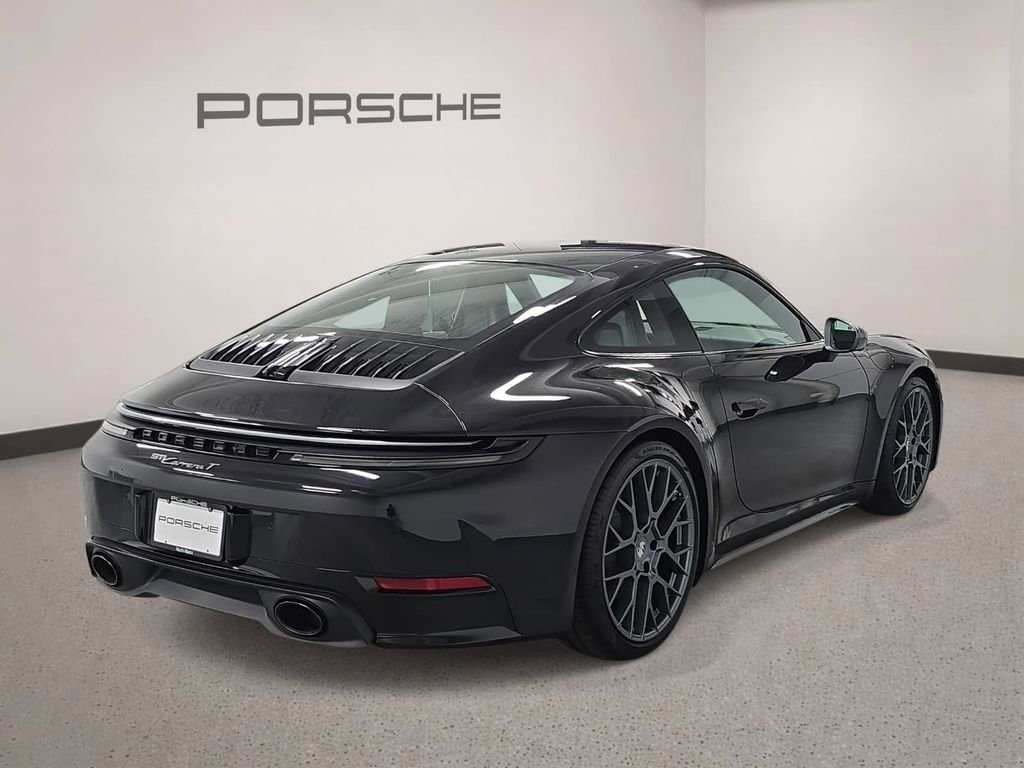 New 2026 Porsche 911 Carrera T RWD image 7