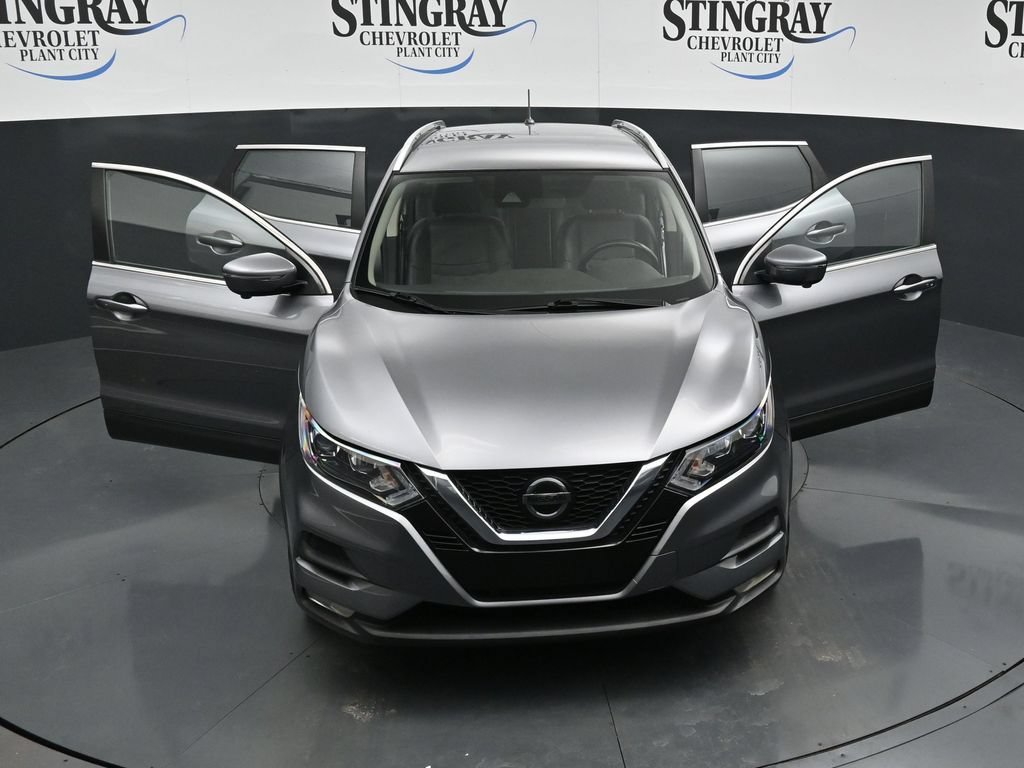 Used 2022 Nissan Rogue Sport SV w/ Technology Package FWD image 34