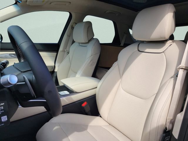 New 2026 Genesis GV70 2.5T Select AWD/4WD image 29