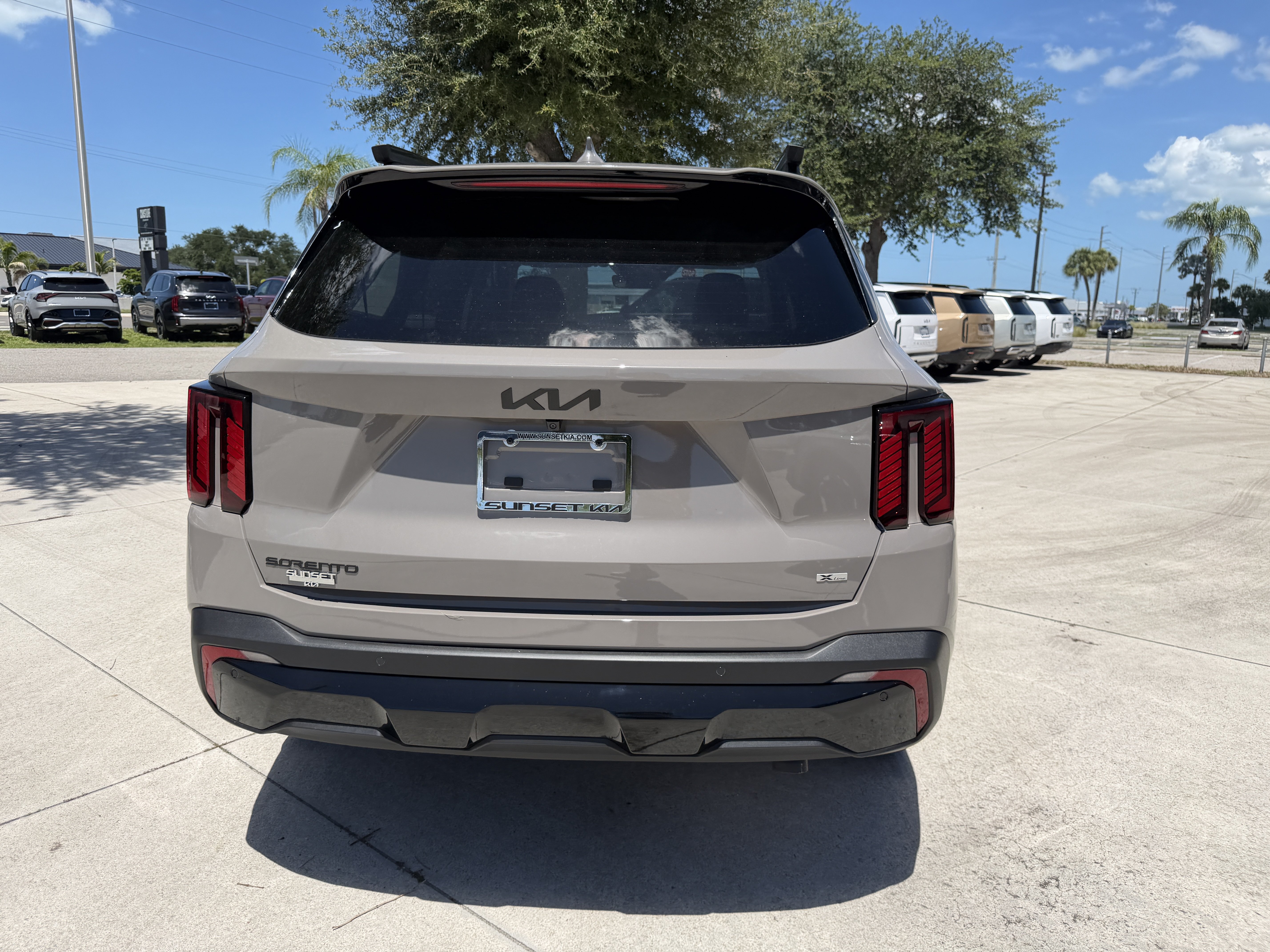 New 2026 Kia Sorento SX AWD/4WD image 4