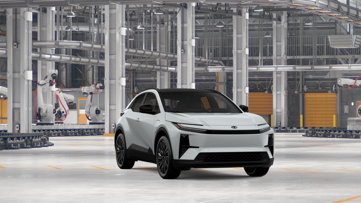 New 2027 Toyota C-HR AWD/4WD image 16