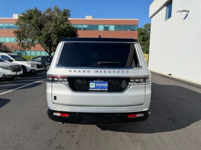 Used 2024 Jeep Grand Wagoneer L Series III AWD/4WD image 7