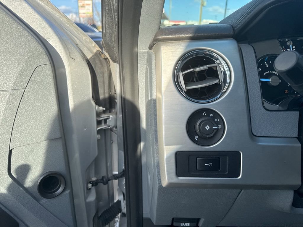 Used 2012 Ford F150 Platinum image 12
