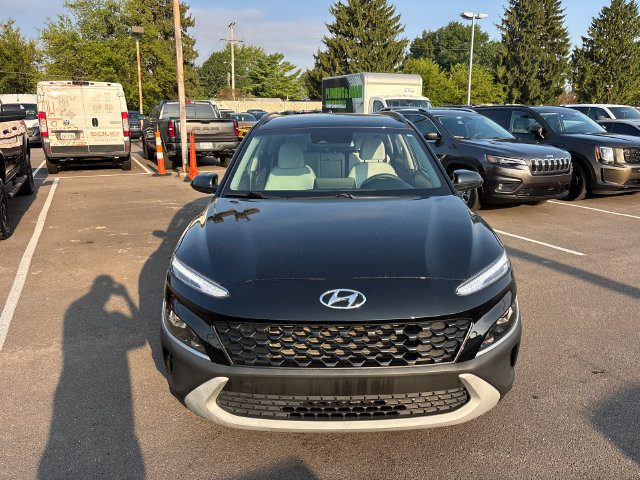 Used 2023 Hyundai Kona SEL w/ Cargo Package AWD/4WD image 5