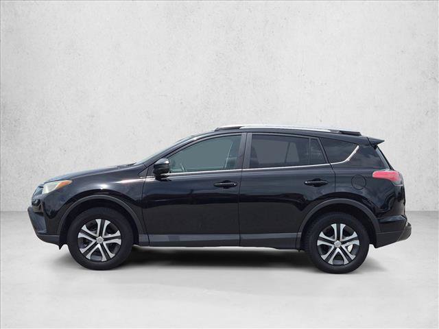 Used 2017 Toyota RAV4 LE FWD image 8