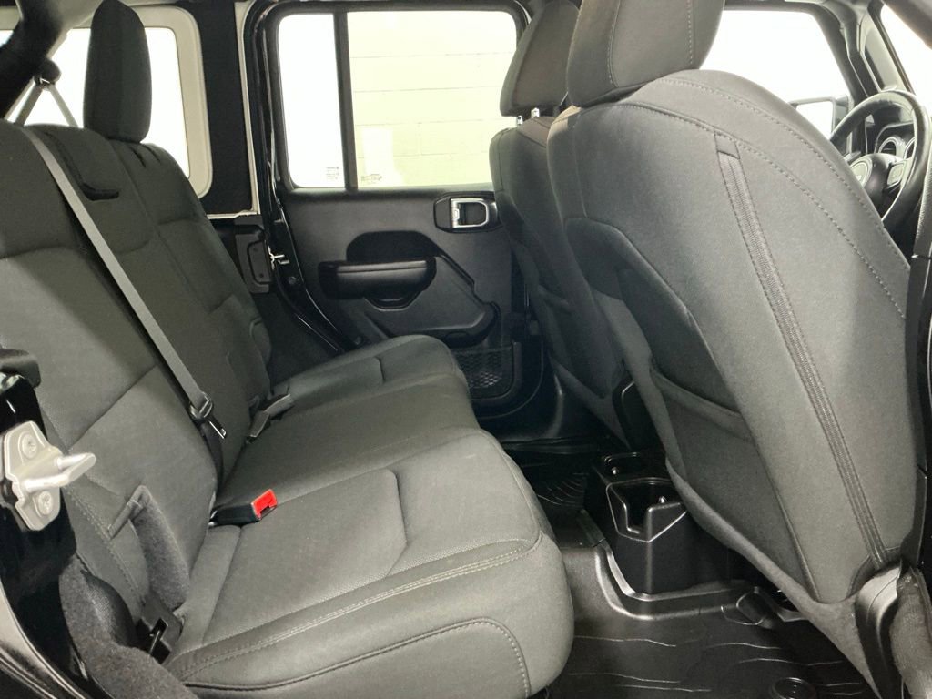 Used 2021 Jeep Wrangler Unlimited Sport image 23