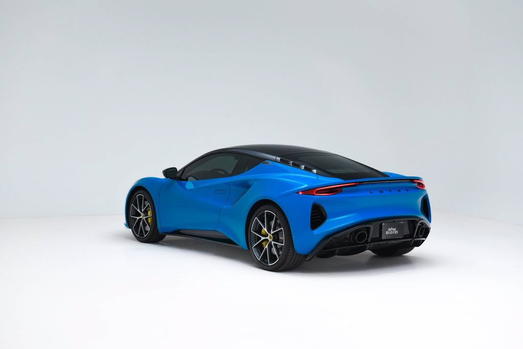 Used 2024 Lotus Emira First Edition RWD image 5