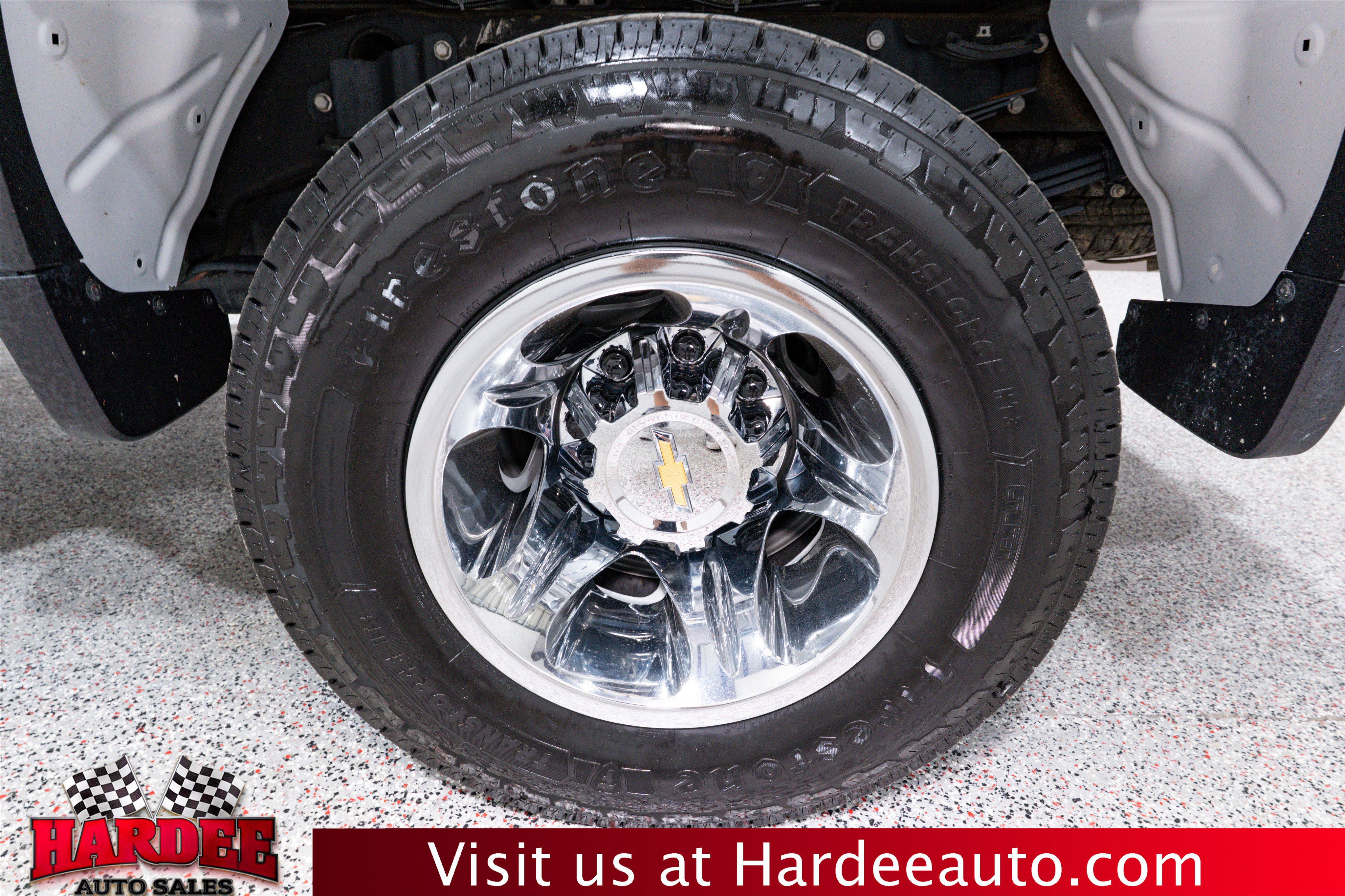 Used 2024 Chevrolet Silverado 3500 LT w/ Convenience Package image 10