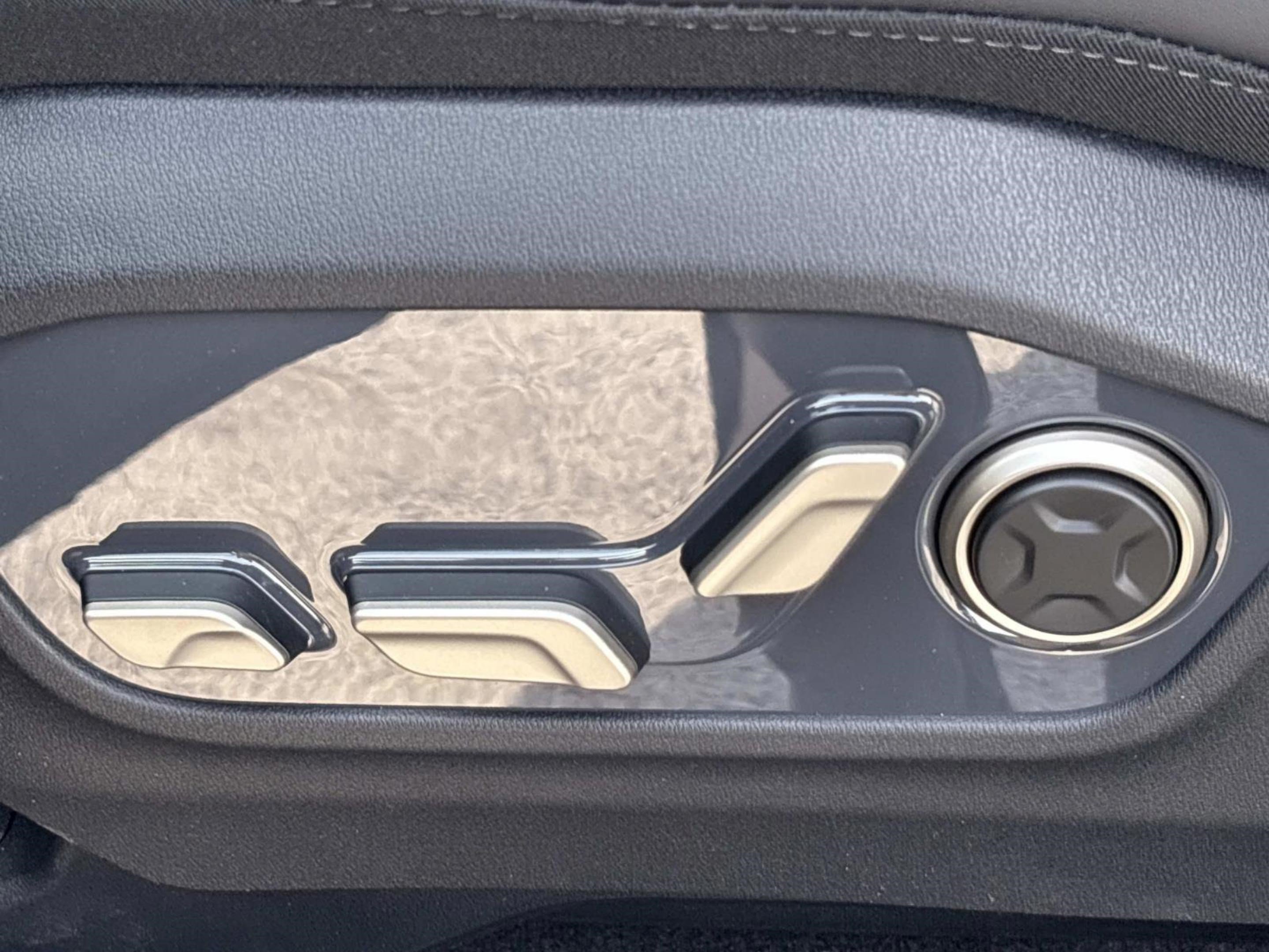 New 2027 Kia Telluride SX FWD image 25