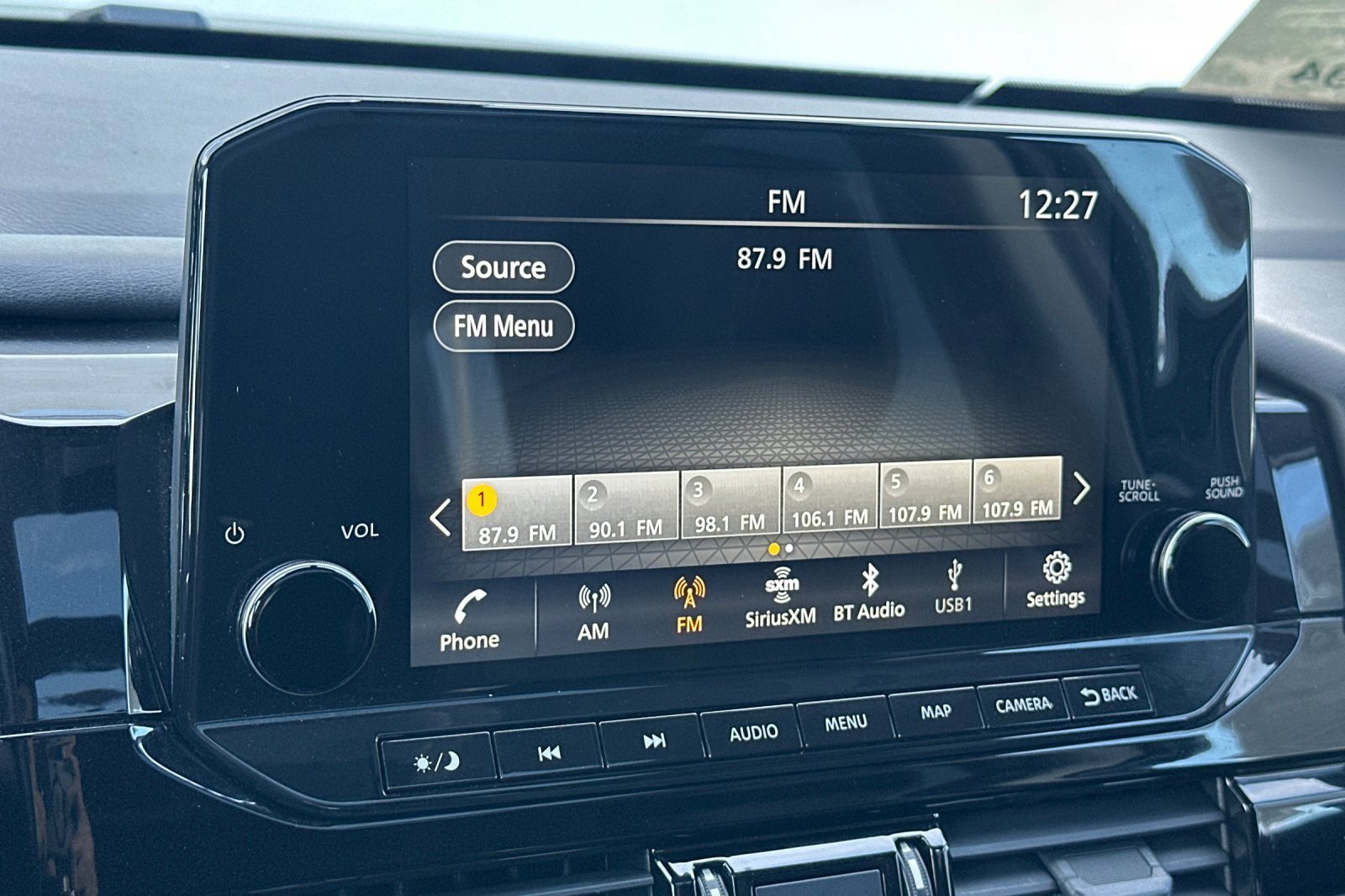 Used 2022 Nissan Pathfinder Platinum w/ Cargo Package image 18