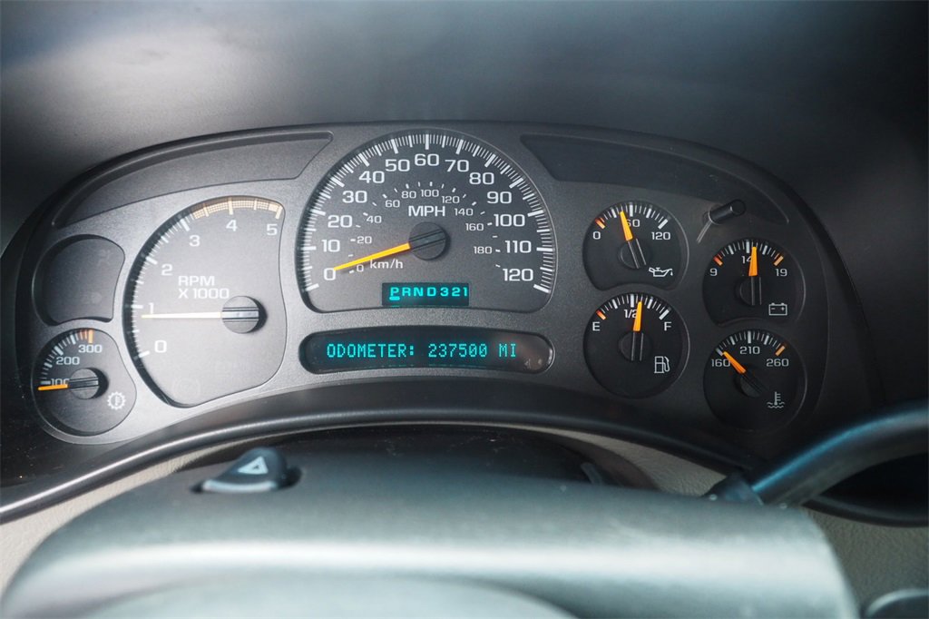 Used 2003 Chevrolet Silverado 2500 LT w/ Skid Plate Package image 13