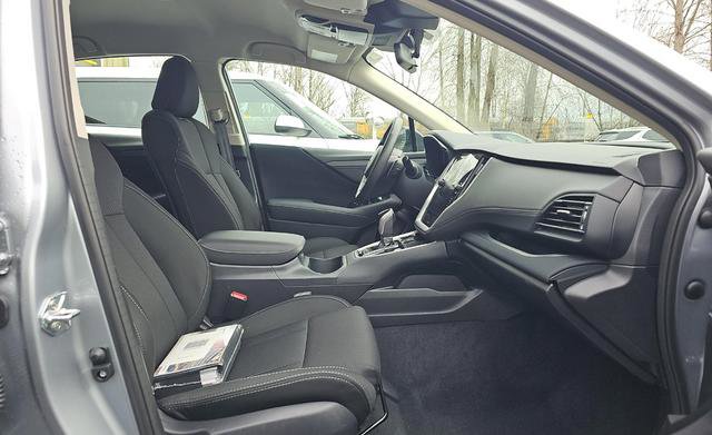 Used 2025 Subaru Legacy Premium image 7