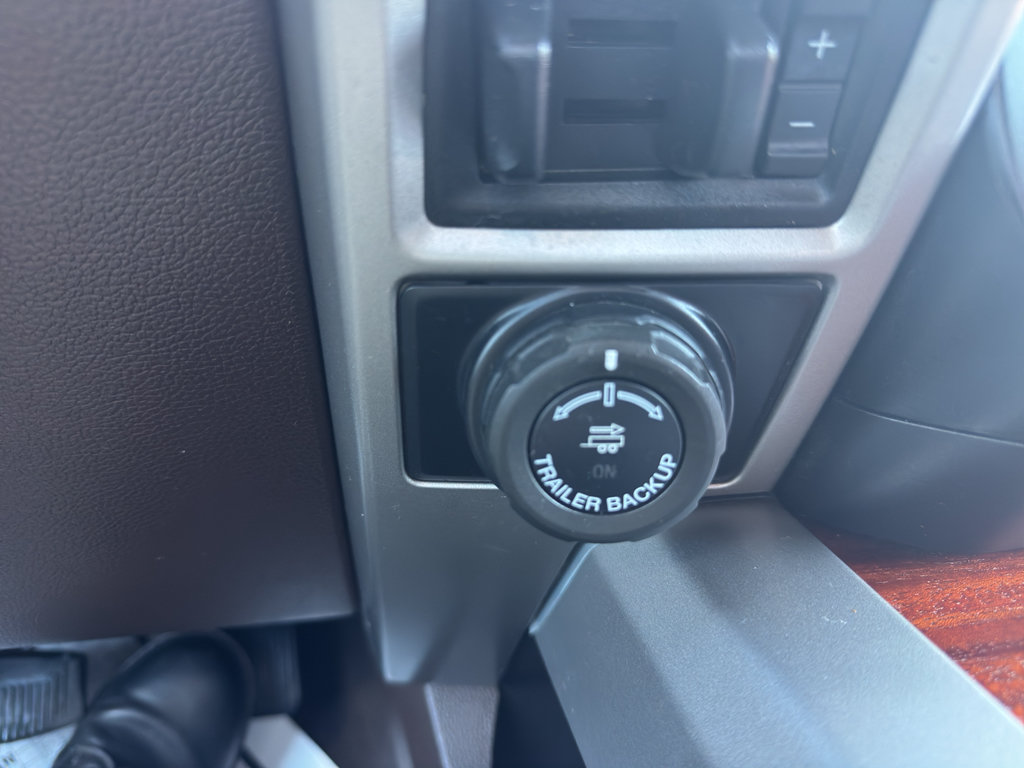 Used 2020 Ford F350 King Ranch w/ King Ranch Ultimate Package AWD/4WD image 30